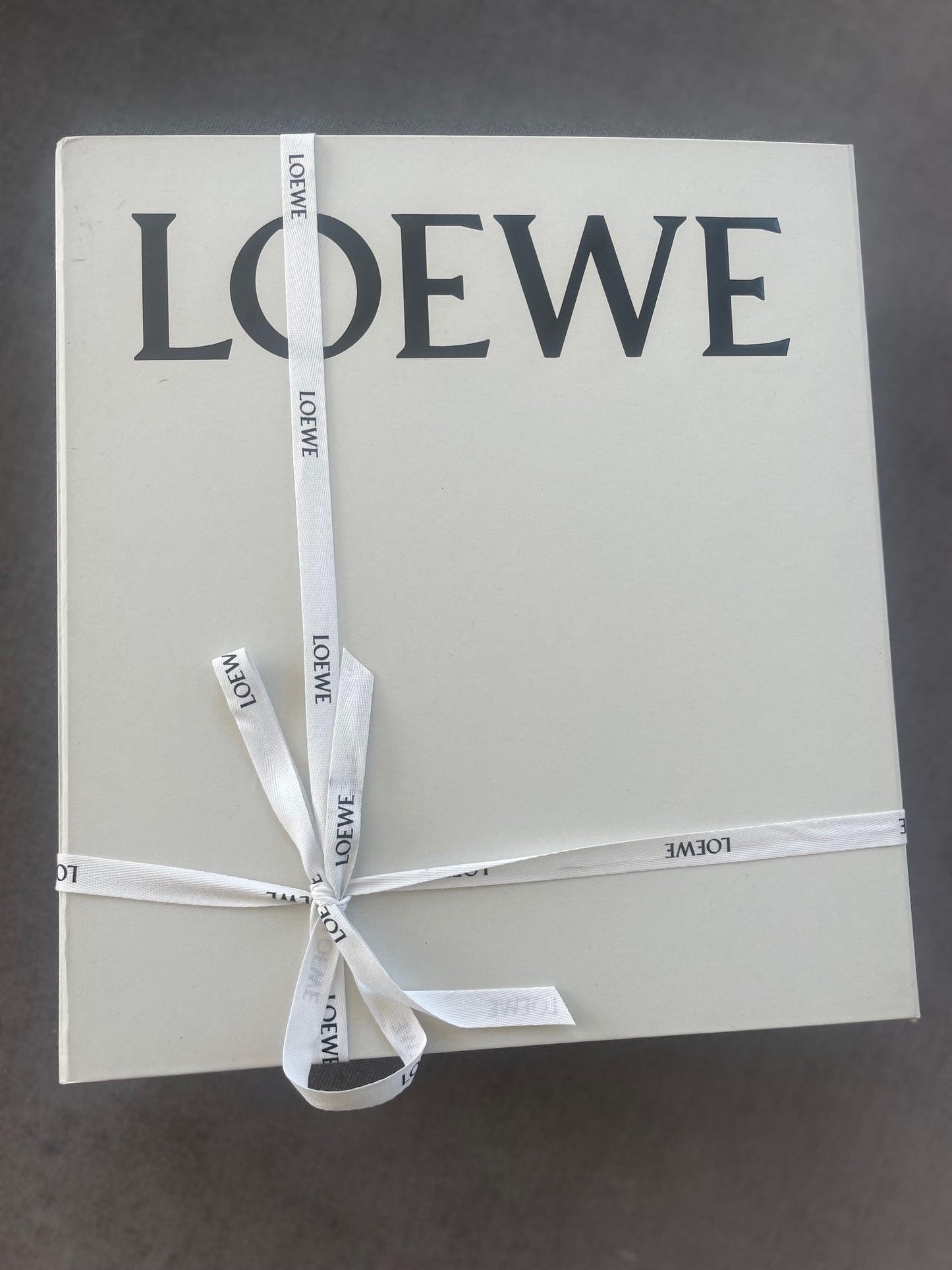 Loewe Squeeze Bag Small Tan Leather with Gold Hardware Box