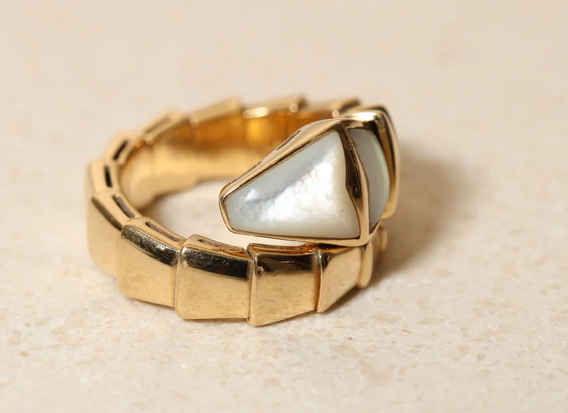 Bvlgari Serpenti 18k Mother of Pearl Viper Ring Closeup of Snake Head