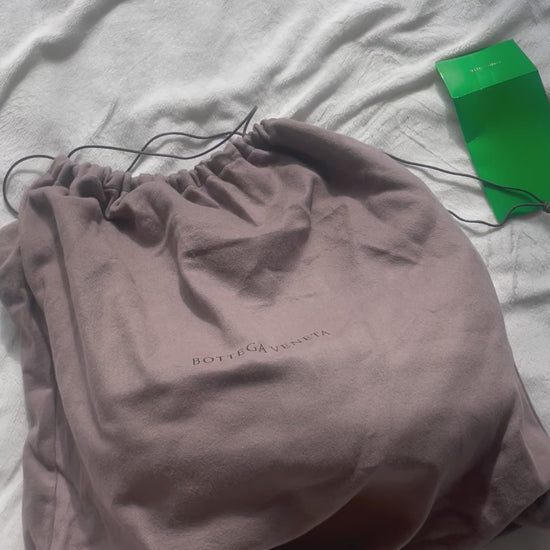 Bottega Veneta Intrecciato Banana Hobo Handbag Unboxing Video